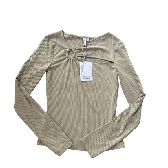 & Other Stories asymmetrical Cutout Detail Rib Top in Beige Size X-Small - Picture 2 of 6